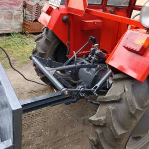 Prodaje se traktor imt  traktor sa prikolicom god.1986.