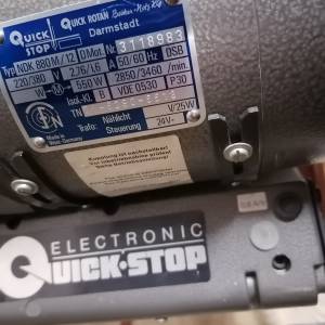 Prodaju se industrijski strojevi