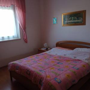 Pula- Monvidal stan 128m2 + stan 46m2, terasa, dvorište, PM