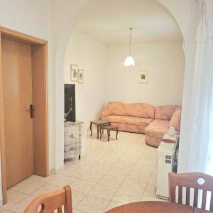 Pula - Monvidal ( Studenčeva ) 4-sobni stan 128m2, terasa, 1.kat