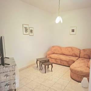 Pula - Monvidal ( Studenčeva ) 4-sobni stan 128m2, terasa, 1.kat