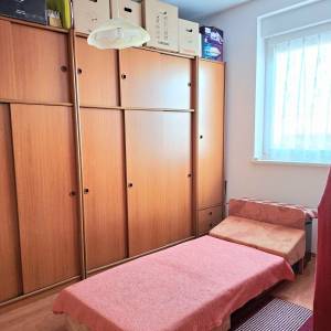 Pula - Monvidal ( Studenčeva ) 4-sobni stan 128m2, terasa, 1.kat