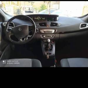 Renault Scenic (moguća zamjena)