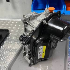 Servis DSG Dq200 Dq250 Dq381  mehatronika kvač̣ilo Promjena ulja DSG