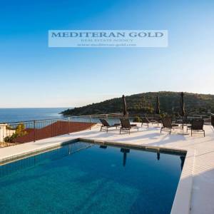 Sevid, prodaje se luksuzna villa