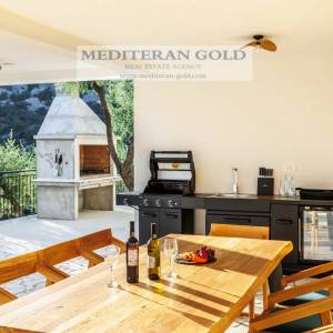 Sevid, prodaje se luksuzna villa