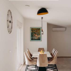 Sevid, prodaje se luksuzna villa