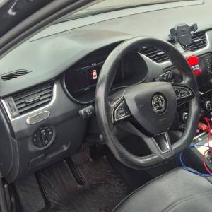 Škoda octavia 2019 1.6 tdi DSG, sport line, virtual cockpit
