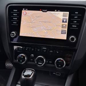 Škoda Octavia Combi 1.6 TDI DSG Top stanje