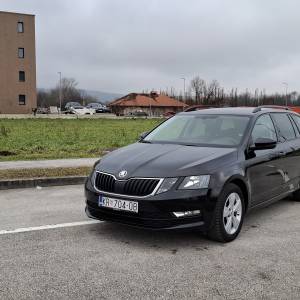 Škoda Octavia Combi 1.6 TDI DSG Top stanje