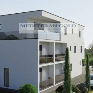 Stan: Kaštel Novi, novogradnja