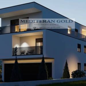 Stan: Kaštel Novi, novogradnja