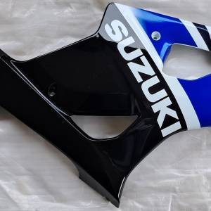 SUZUKI GSX-R 1000 - Desna bočna oplata NOVO!!!