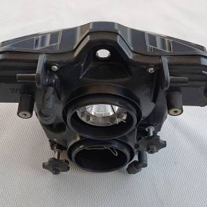 SUZUKI GSX-R 600/750 - Prednji far