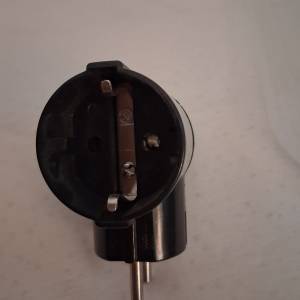 T utikač 2 u 1. Crni.