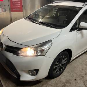 Toyota Verso - HR vozilo