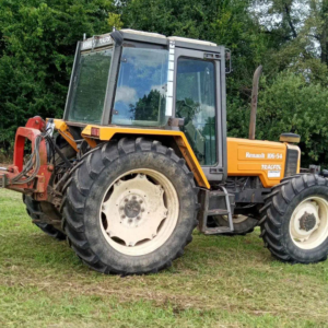 Traktor Renault 10654