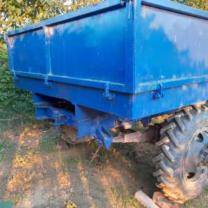 Traktorska prikolica