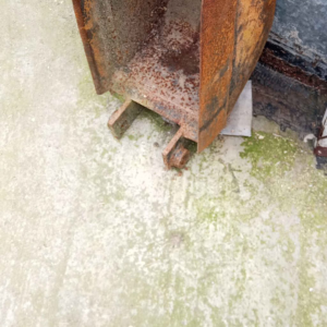 Traktorski utovarivač bager