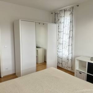 Trosobni stan 62m² , Zagrebacka cesta (iznajmljivanje)