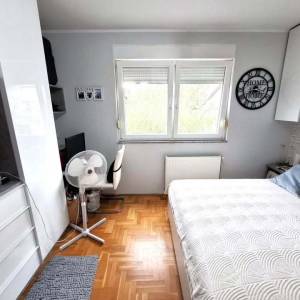 Zagreb - G.Vrapče, 2-sobni stan 65m2, balkon, 2VPM