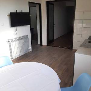 Zagreb - Istarska ulica stan 53m2, prostrana terasa, 2 kupaonice