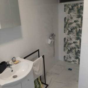 Zagreb - Istarska ulica stan 53m2, prostrana terasa, 2 kupaonice