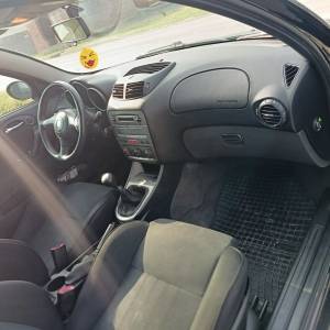 Alfa Romeo 147 1.9 JTDm