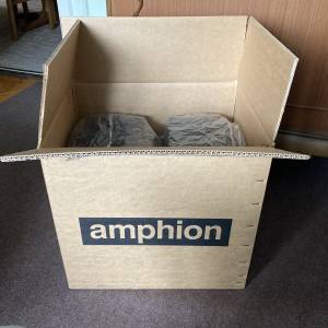Amphion One15 studijski zvučnici sa Amp100 pojačalom i kablovima
