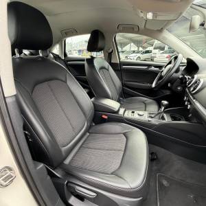 Audi A3 1.6 TDI Ambiente, 2014g, reg 08/26, Multimedija, Alu, Dvozonsk