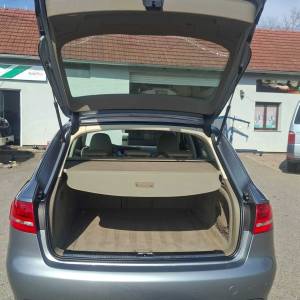 AUDI A4 AVANT 2.0 TDI ATTRACTION
