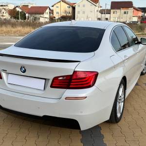 BMW 525D LCI REDIZAJN XDRIVE 218 KS REG GOD DANA M PAKET-HEAD UP-360KA