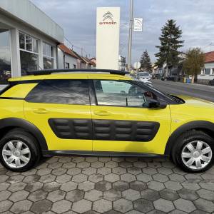 Citroën C4 Cactus SHINE 1,6 BlueHDi - NOVA REGA, NAVIGACIJA, UREDAN