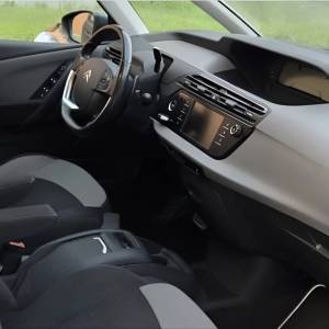 Citroen C4 Grand Picasso Automatik & Manual F1 na Volanu Top Stanje
