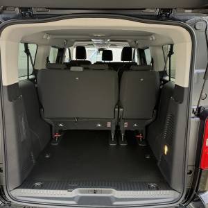 Citroën Spacetourer Business XL - 180 KS - AUTOMATIK - BOGATA OPREMA