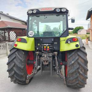 Claas Axos 330