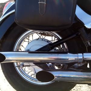 Dragstar 650__14 g.vlasnik_28tkm_reg 5/26_oprema_GRATIS kožna odijela