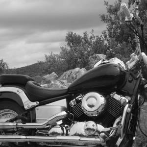 Dragstar 650__14 g.vlasnik_28tkm_reg 5/26_oprema_GRATIS kožna odijela