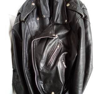 Dragstar 650__14 g.vlasnik_28tkm_reg 5/26_oprema_GRATIS kožna odijela