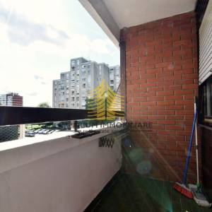 Dvosoban stan 64 m² u Prečkom – renoviran, svetao, odlična lokacija