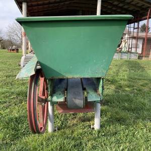 Elevator (transporter) za kukuruz 6m