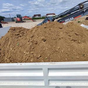 FINA ZEMLJA VRTNA(ZAPRESIC-ZG-SAMOBOR-ZABOK-V.G)ZA TRAVU/VIS. GREDICE!