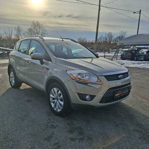 FORD KUGA 2.0 TDCI TITANIUM OPREMA