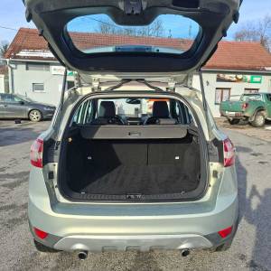 FORD KUGA 2.0 TDCI TITANIUM OPREMA