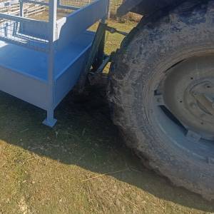 Hranilica za ovce, konje, krave...