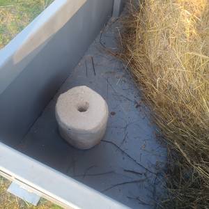 Hranilica za ovce, konje, krave...