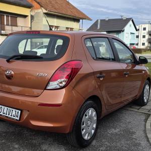 HYUNDAI I20 CRDI MAKSIMALNO SAČUVAN