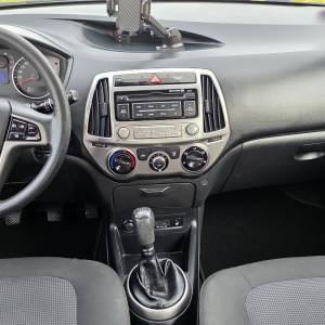 HYUNDAI I20 CRDI MAKSIMALNO SAČUVAN