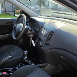 HYUNDAI I30 1,6 CRDI
