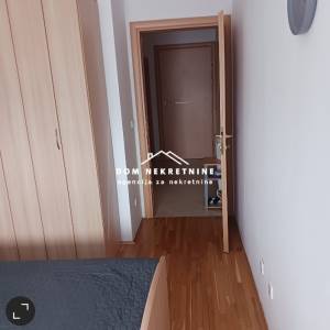 IZNAJMLJUJE SE DVOSOBNI STAN U OSIJEKU